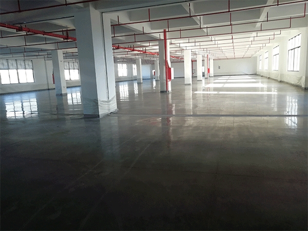 福建莆田萬升鞋業(yè)有限公司，鉑鈦晶地坪